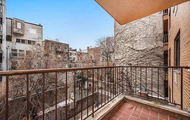 Rented by Living New York | media 10