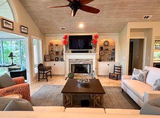 14 Pipers Pond Ln, Savannah, GA 31404