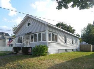 2014 9th St, Rensselaer, NY 12144