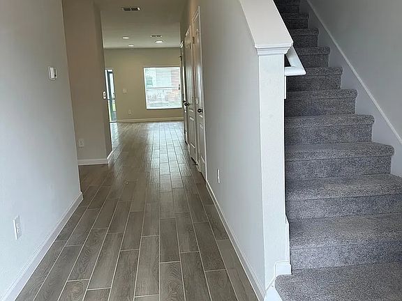 3rd image of 2307 Morning Rose Ct