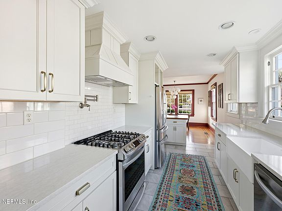 5th image of 1365 BELVEDERE Avenue
