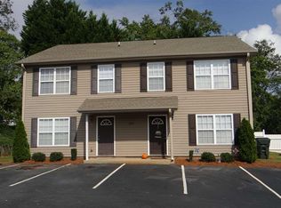 515 Fairview Rd, Taylors, SC 29687