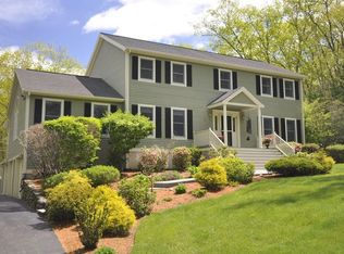 13 Erin Way, Middleton, MA 01949