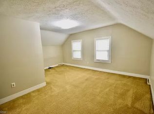 802 East Ave #B, Elyria, OH 44035