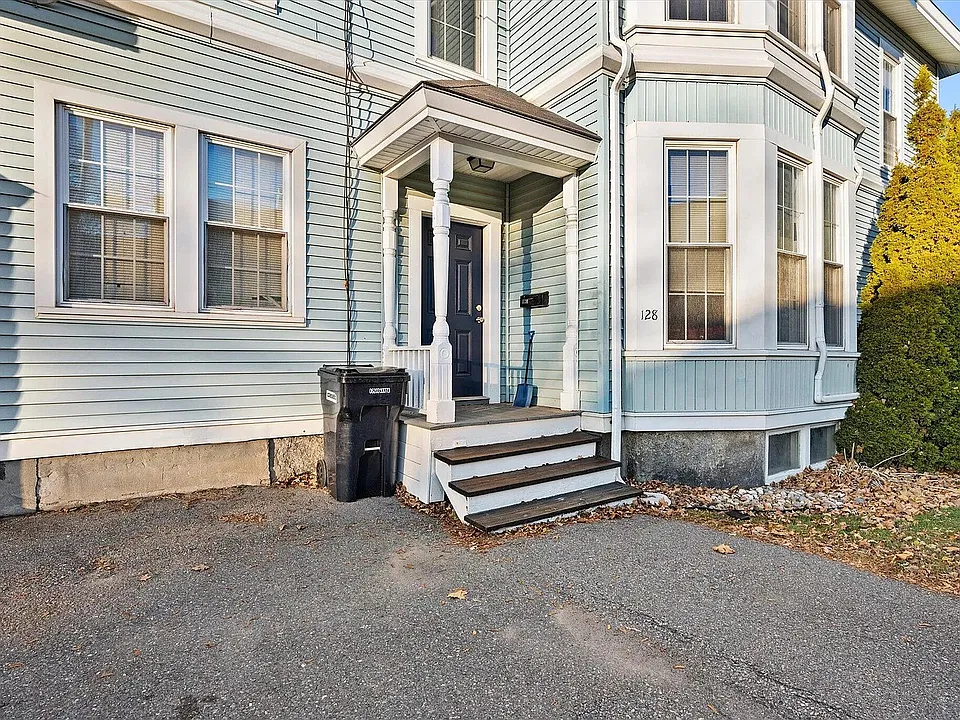 128 Garland St #1