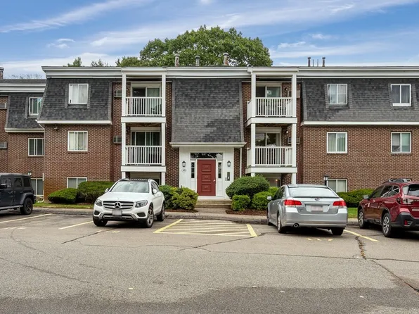 49 Will Dr Unit 120, Canton, MA 02021