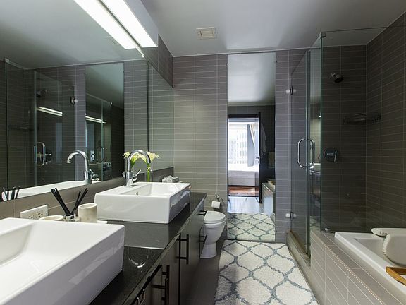 5th image of 150 Myrtle Ave APT 1803
