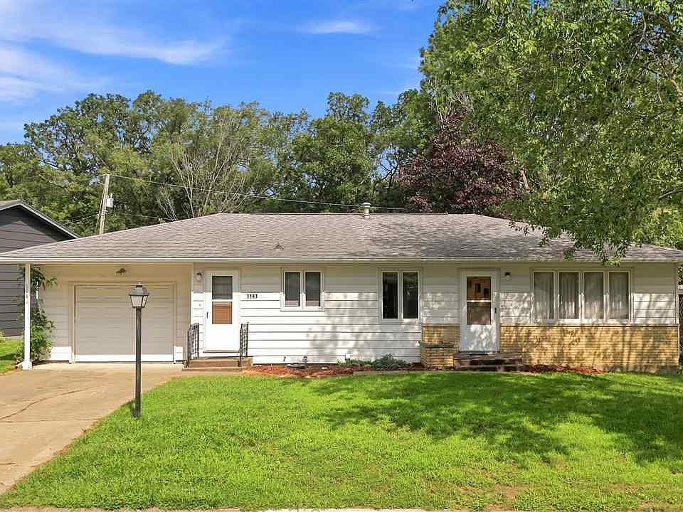 1st image of 1141 Oakview Dr