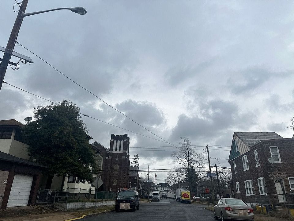 2nd image of 269 Norway Ave