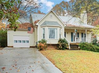 1705 Harper Spring Dr, Clemmons, NC 27012