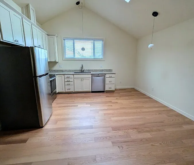 125 Dake Ave #A — Photo 6