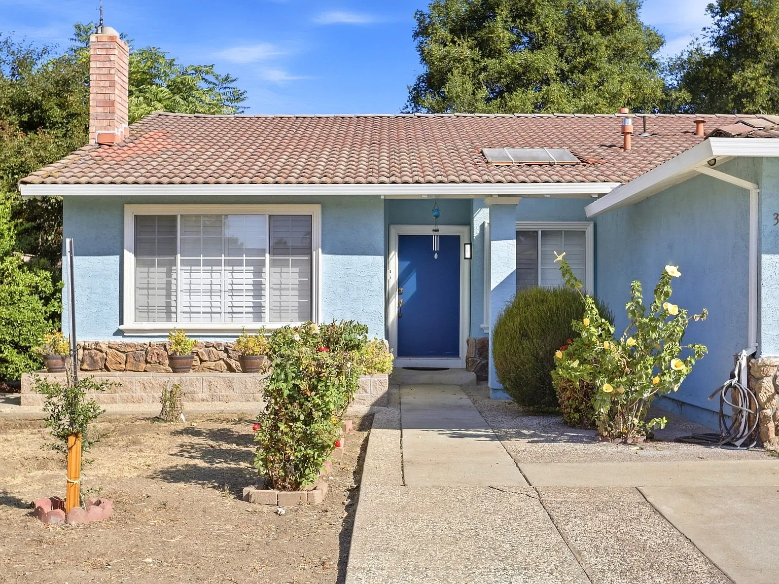 3 bed, 1542 sqft, $4,295 — Photo 3