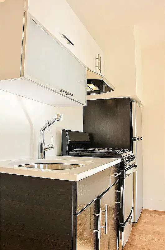 26 Lefferts Pl — Photo 2