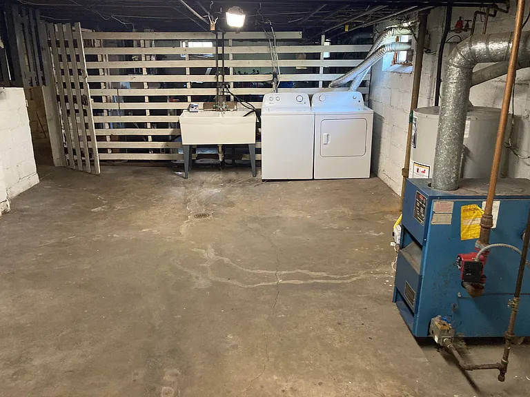 431 N Home Ave — Photo 13