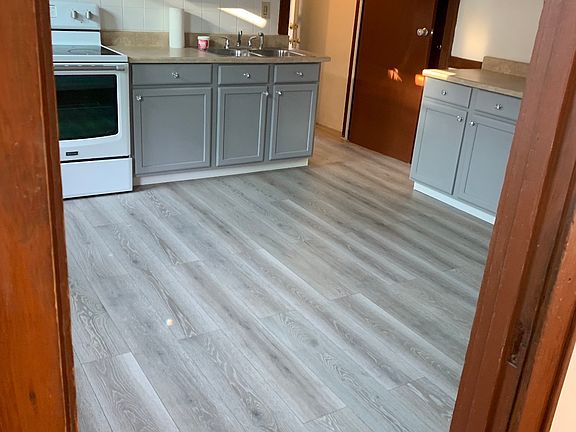 3rd image of 93 Edin Ave #2