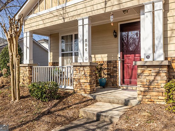 4th image of 806 Hartstone Ct