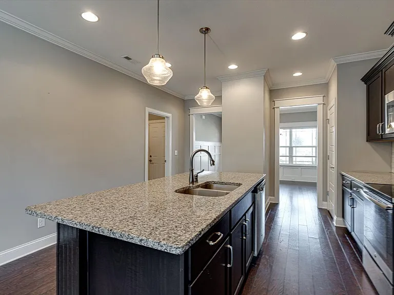 8543 Red Deer Ln — Photo 10