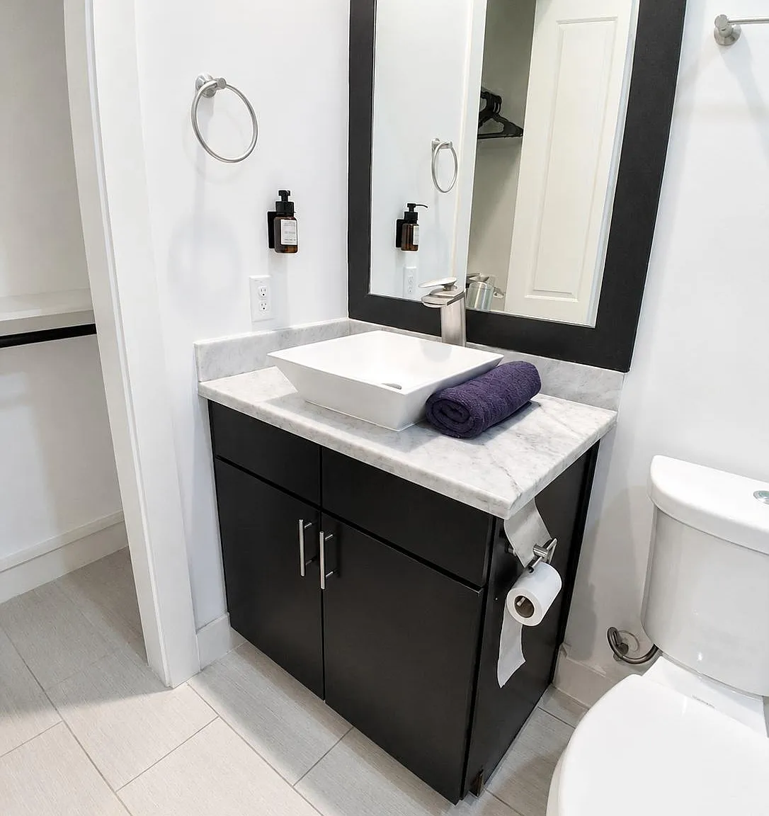3 bed, 3.5 bath, 2334 sqft, $1,581 — Photo 3