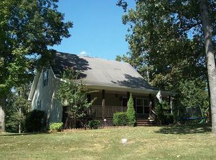 112 Cotaire Dr, Auburn, KY 42206