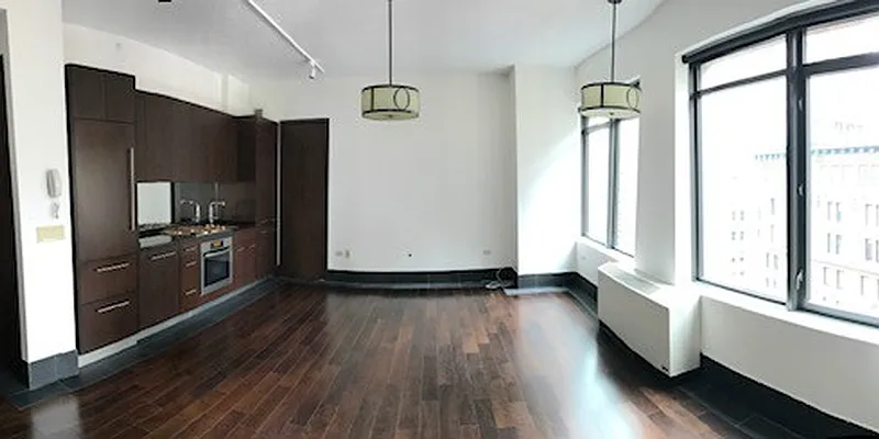 Rented by La Seven Inc. | media 6