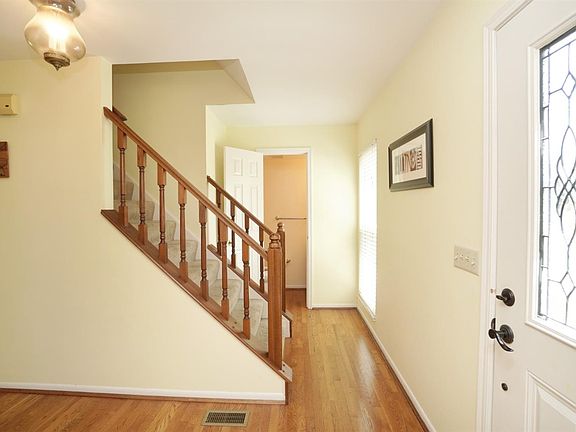 3rd image of 6589 N Windwood Dr