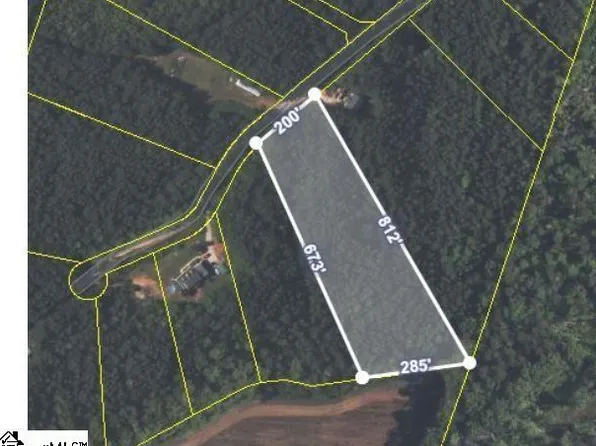 921 Robertson Bluff Ct, Marietta, SC 29661