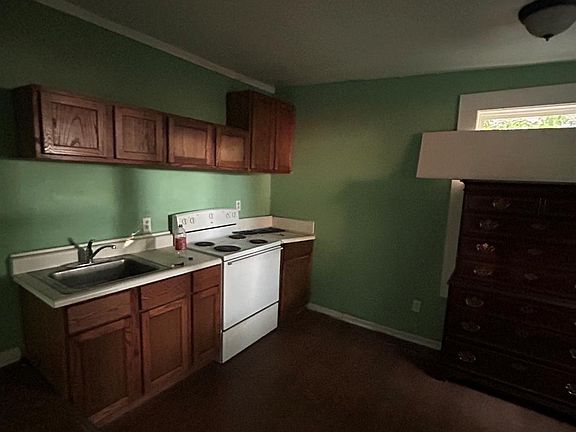 5th image of 4701 Harmon Ave