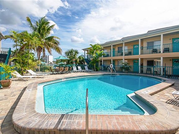 2nd image of 673 Bay Esplanade #207