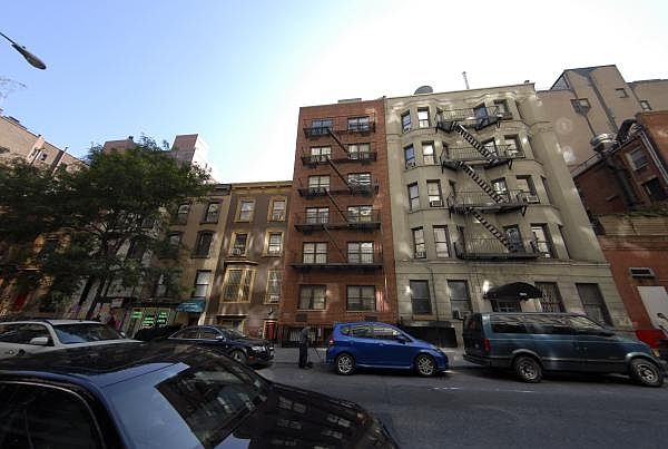 1st image of 104 E 31st St APT 1C