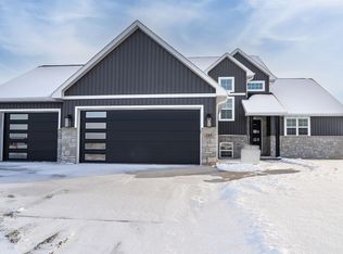 249 Spartan Dr, Appleton, WI 54913