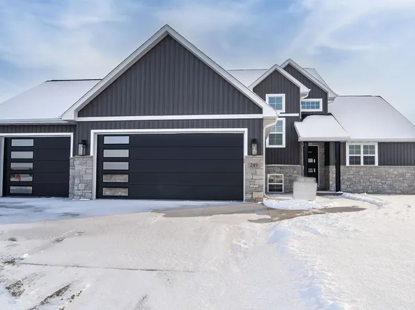 249 Spartan Dr, Appleton, WI 54913