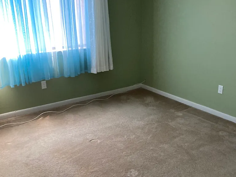 1274 E Main St #B21 — Photo 14