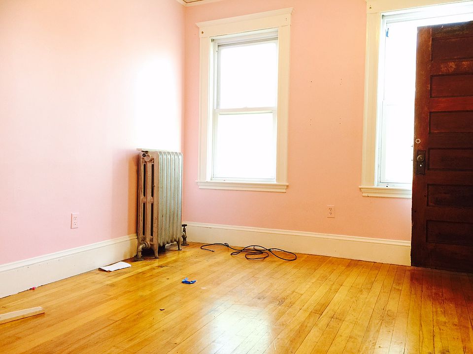 2nd image of 00 Washington Street