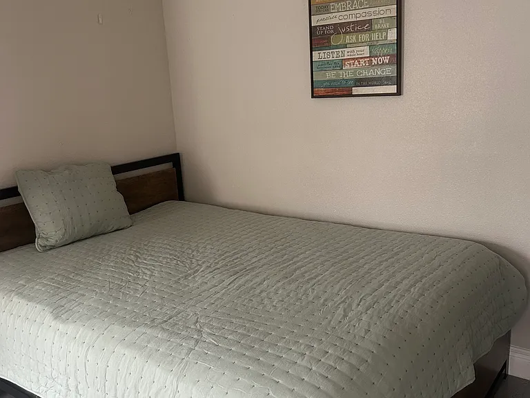 656 Royal Palm Dr — Photo 10