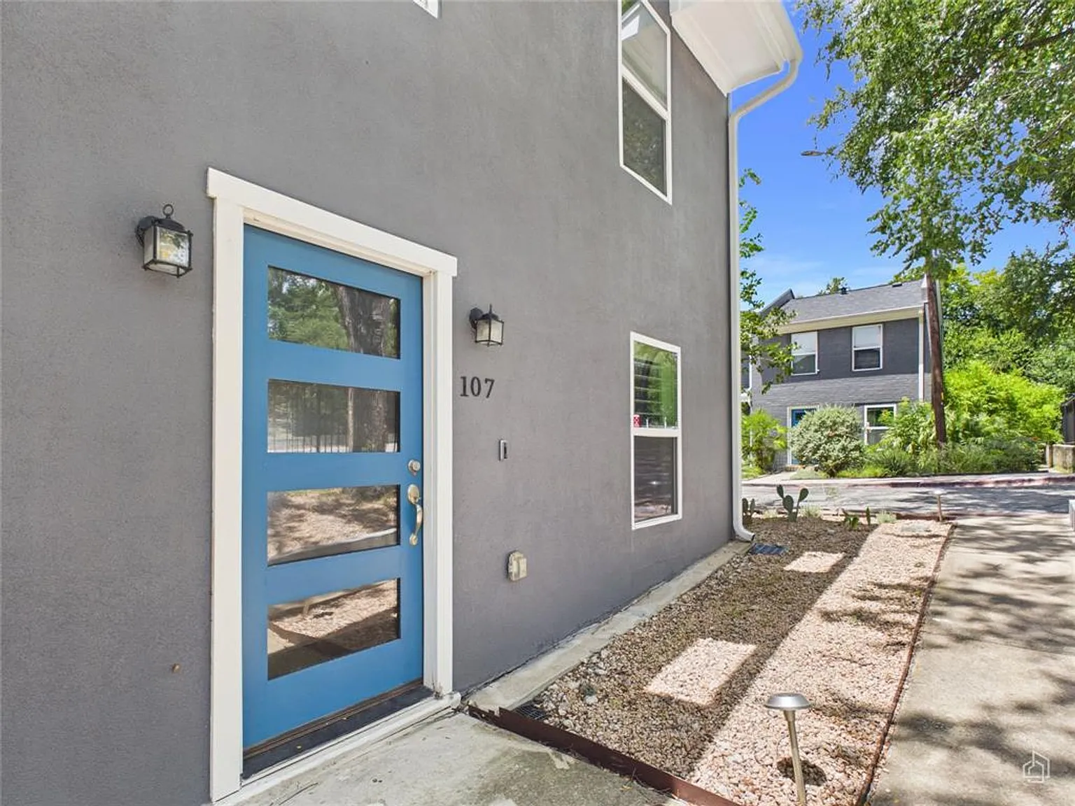 6211 Manor Rd Apt 107 Austin, TX 78723 — Photo 4