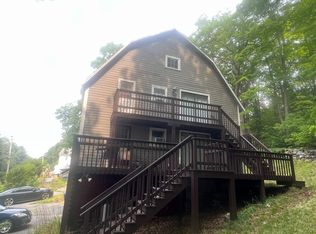 52 Flanders Rd APT B, Westborough, MA 01581