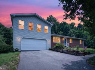 1147 Pinetown Rd, Lewisberry, PA 17339