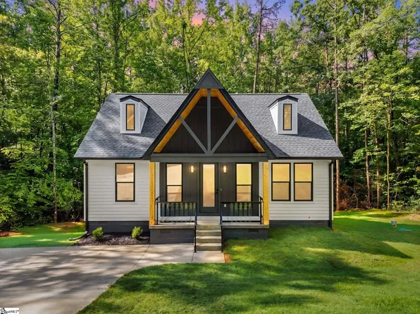 11 Lee Haven Ct, Greenville, SC 29611