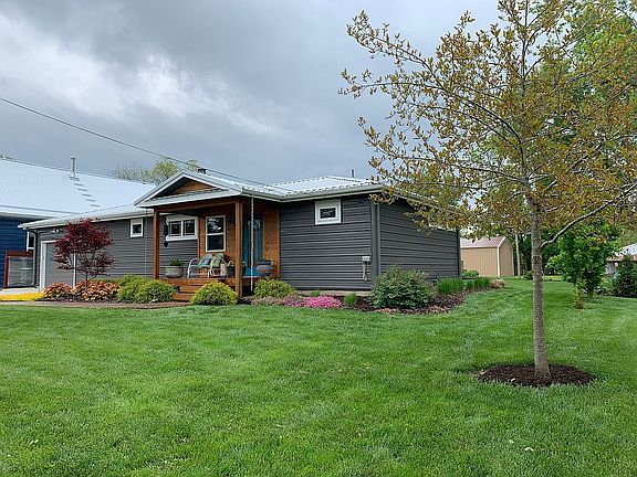 Front landscaping