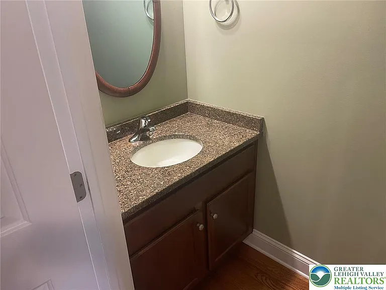 1621 Finches Garden Rd — Photo 9