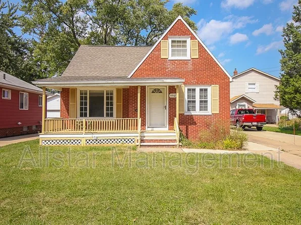 4510 Fruitland Dr, Parma, OH 44134