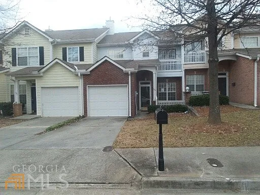 569 Reed St SE photo 1