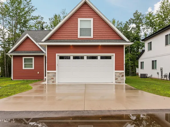 9232 S Flaska Dr, Cedar, MI 49621