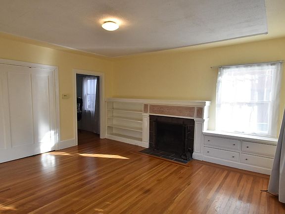 LR eve light from front door July '20