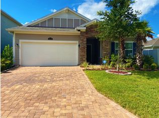 16145 Blossom Lake Dr, Jacksonville, FL 32218