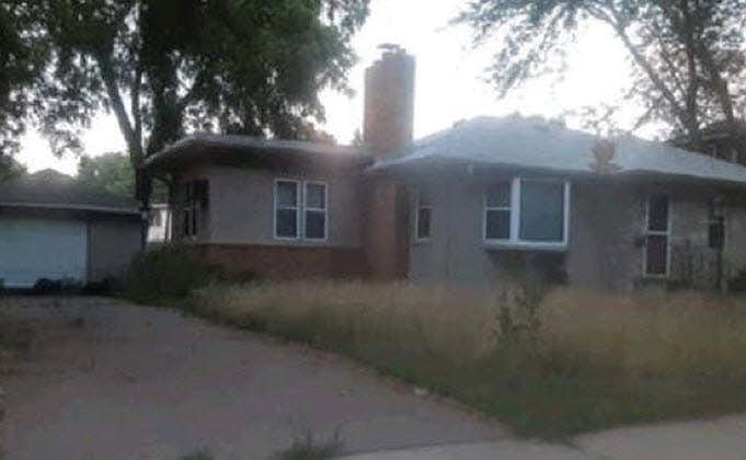 1st image of 1317 Burns Ave