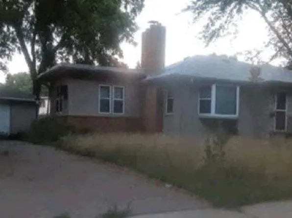 1317 Burns Ave, Saint Paul, MN 55106