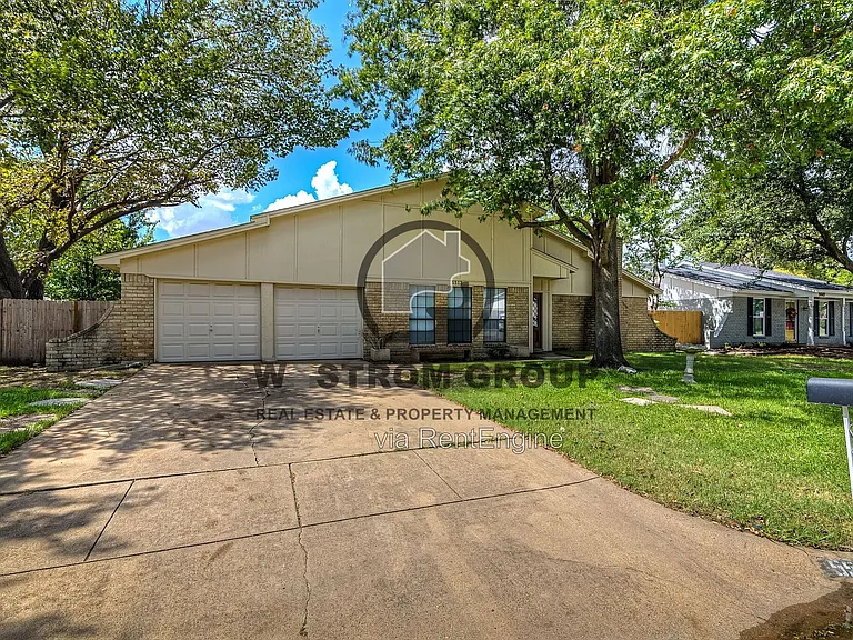 5513 Scott Dr — Photo 2