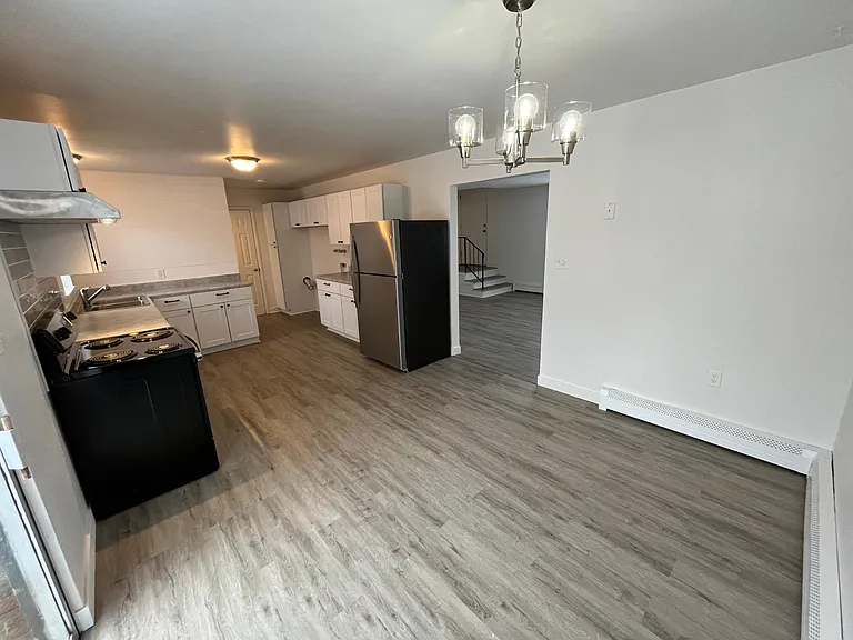 3520 Sheridan Ave — Photo 7