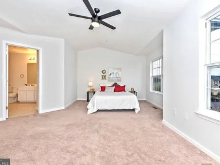 5177 Duke Ct — Photo 31